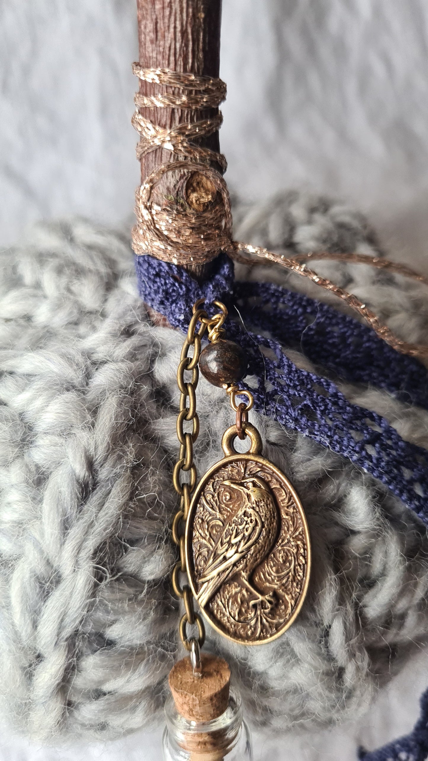 Citrouille Gris-Bleu – Ruban dentelle bleu marine