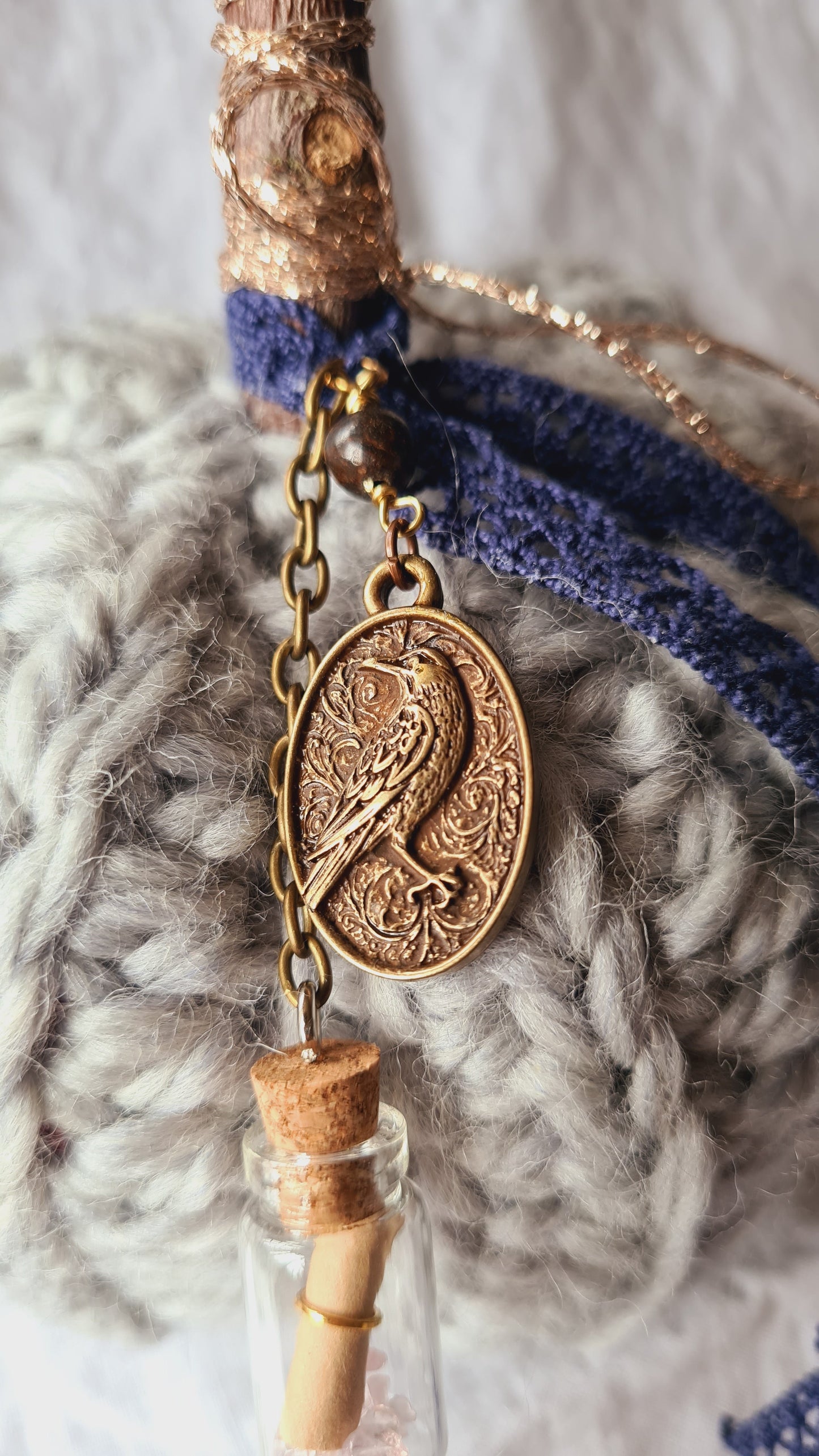 Citrouille Gris-Bleu – Ruban dentelle bleu marine