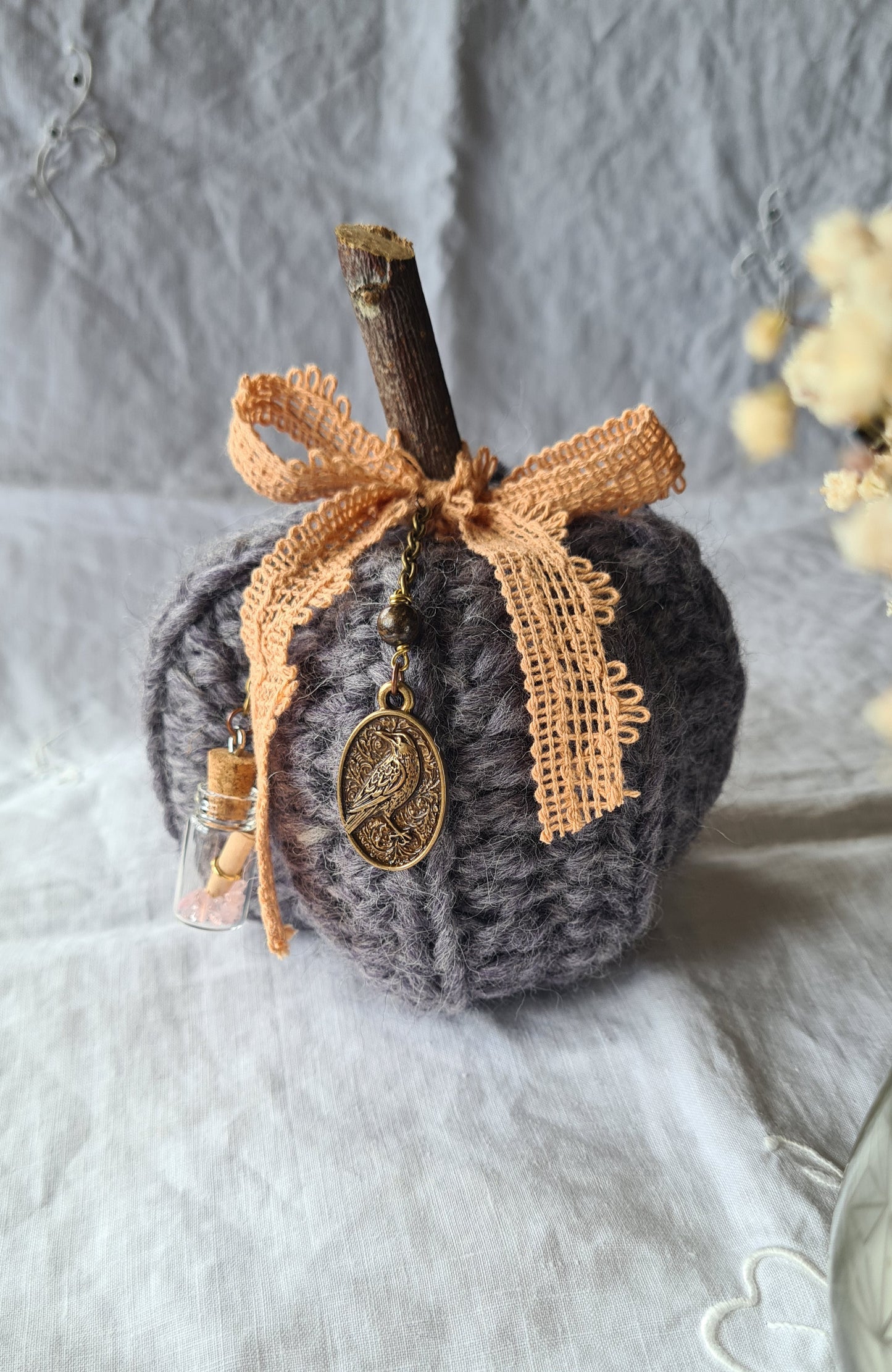 Citrouille Parme Vintage – Ruban corail