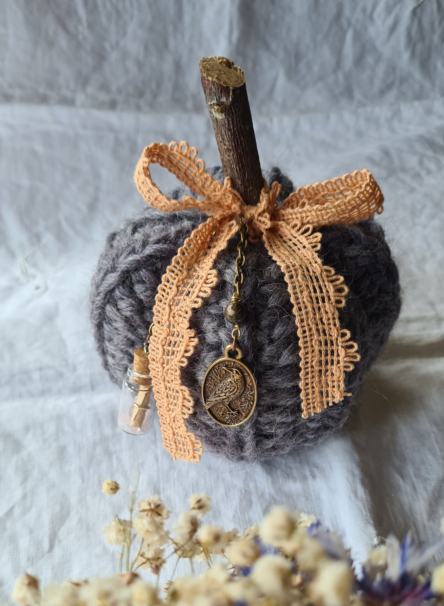 Citrouille Parme Vintage – Ruban corail